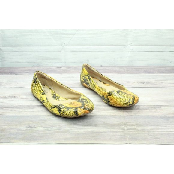 BOC Born Concept Reptile Yellow Batik Snakeskin Pattern Ballet Flats Size 7.5 - Picture 3 of 10